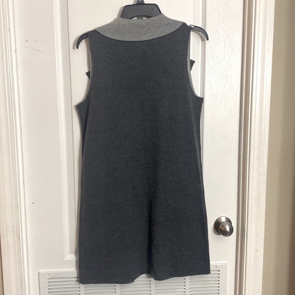 Bobeau • Gray Sweater Cardigan • Sleeveless • Open Front • Small - Picture 4 of 9